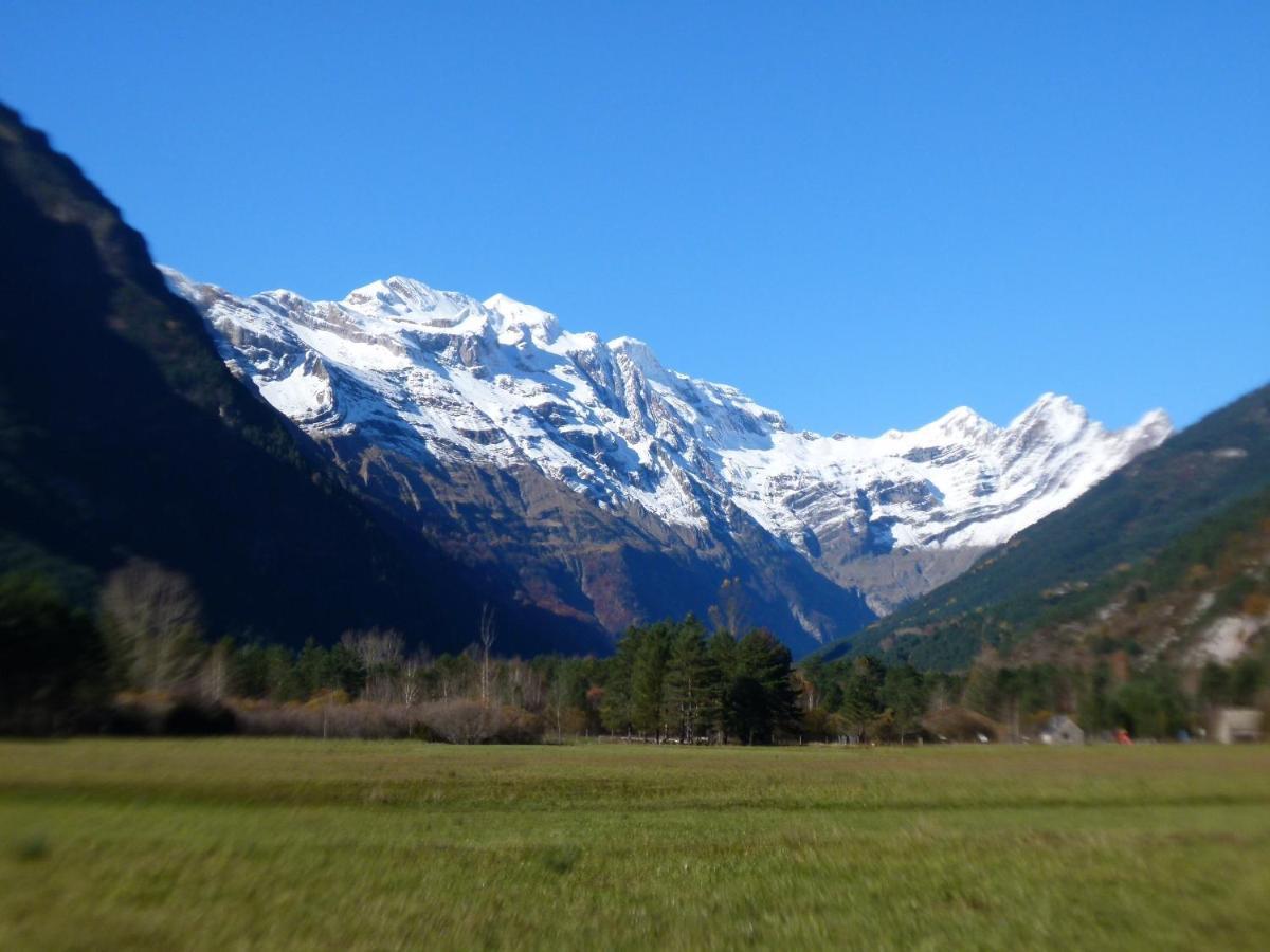 Complejo Turistico Bielsa Hotel Y Camping 外观 照片
